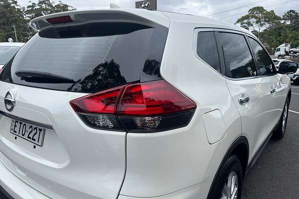 2022 Nissan X-TRAIL ST T32
