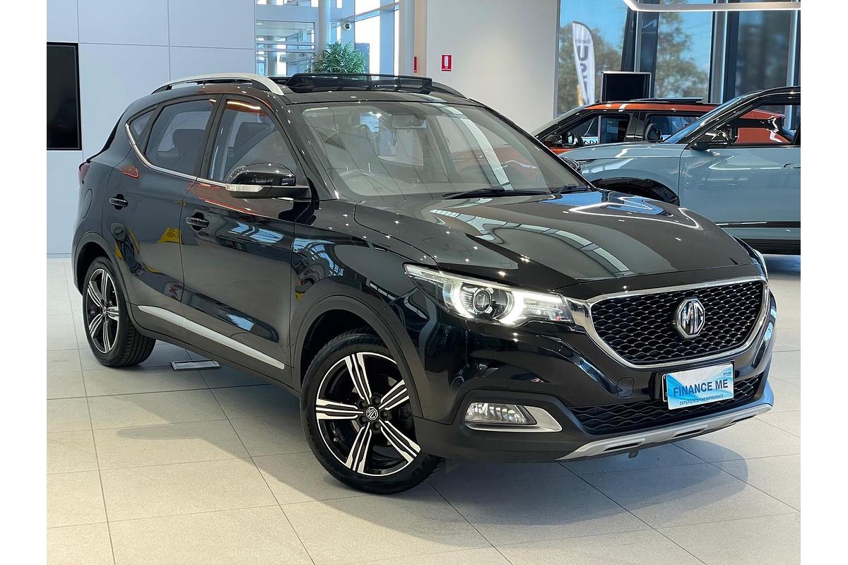 2018 MG ZS Essence AZS1