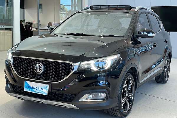 2018 MG ZS Essence AZS1
