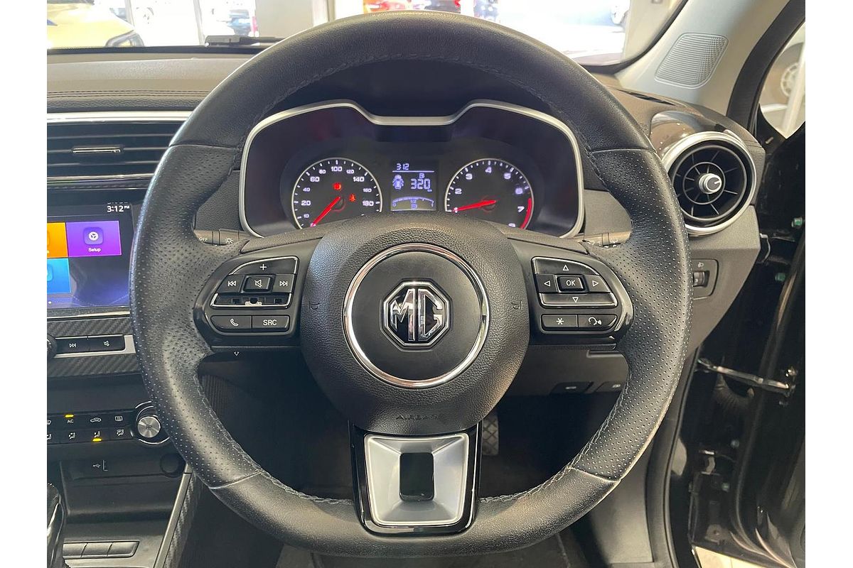 2018 MG ZS Essence AZS1