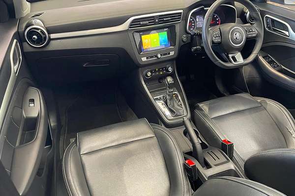 2018 MG ZS Essence AZS1