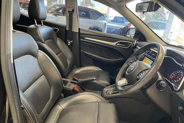 2018 MG ZS Essence AZS1