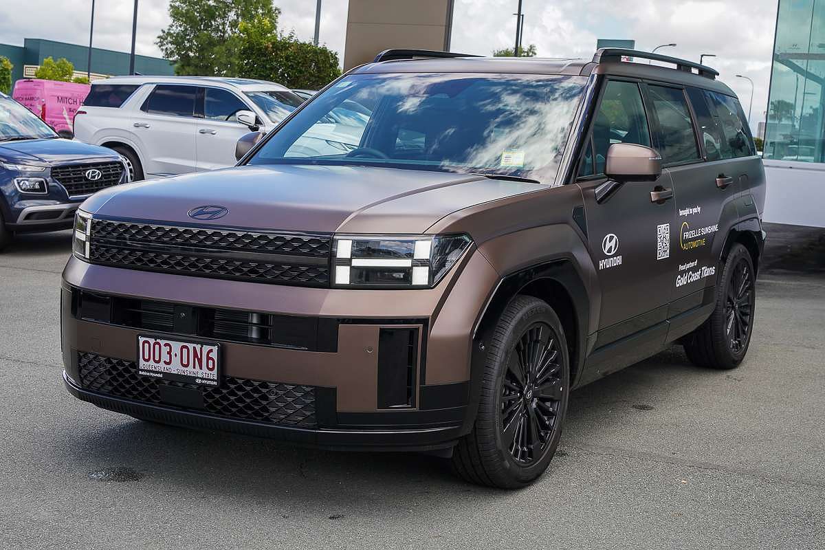 2025 Hyundai Santa Fe Calligraphy MX5.V1