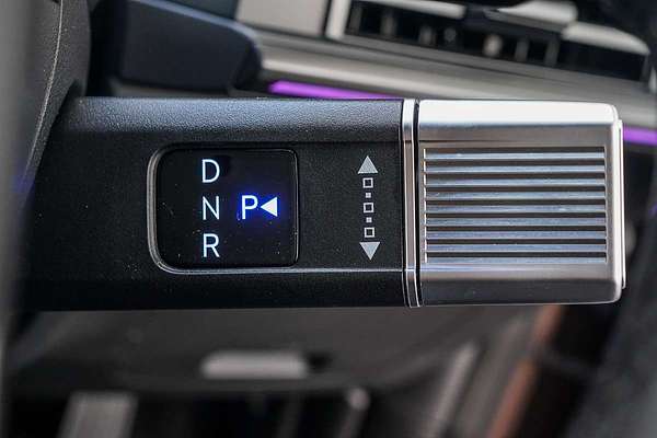 2025 Hyundai Santa Fe Calligraphy MX5.V1