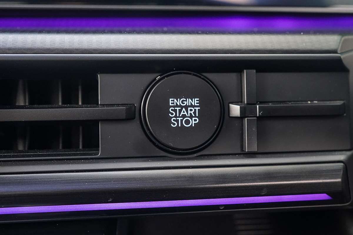 2025 Hyundai Santa Fe Calligraphy MX5.V1