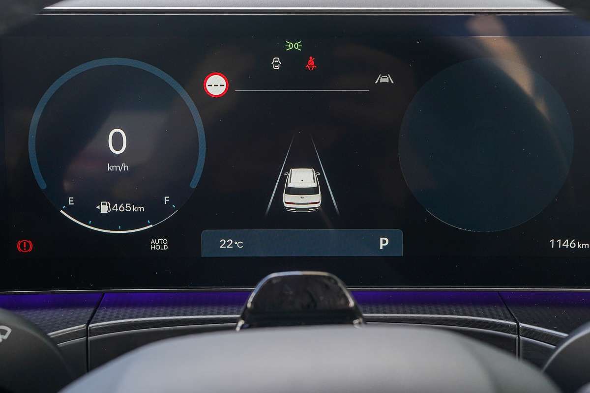 2025 Hyundai Santa Fe Calligraphy MX5.V1