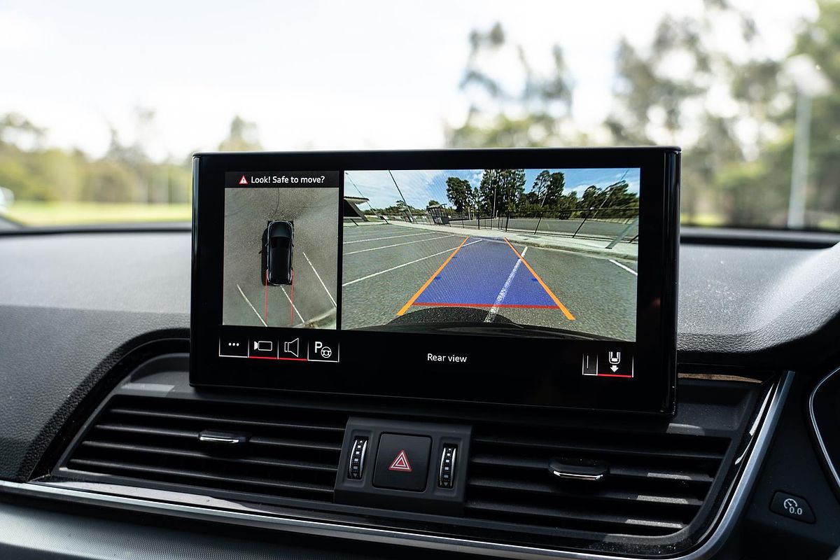 2024 Audi Q5 40 TDI Sport FY