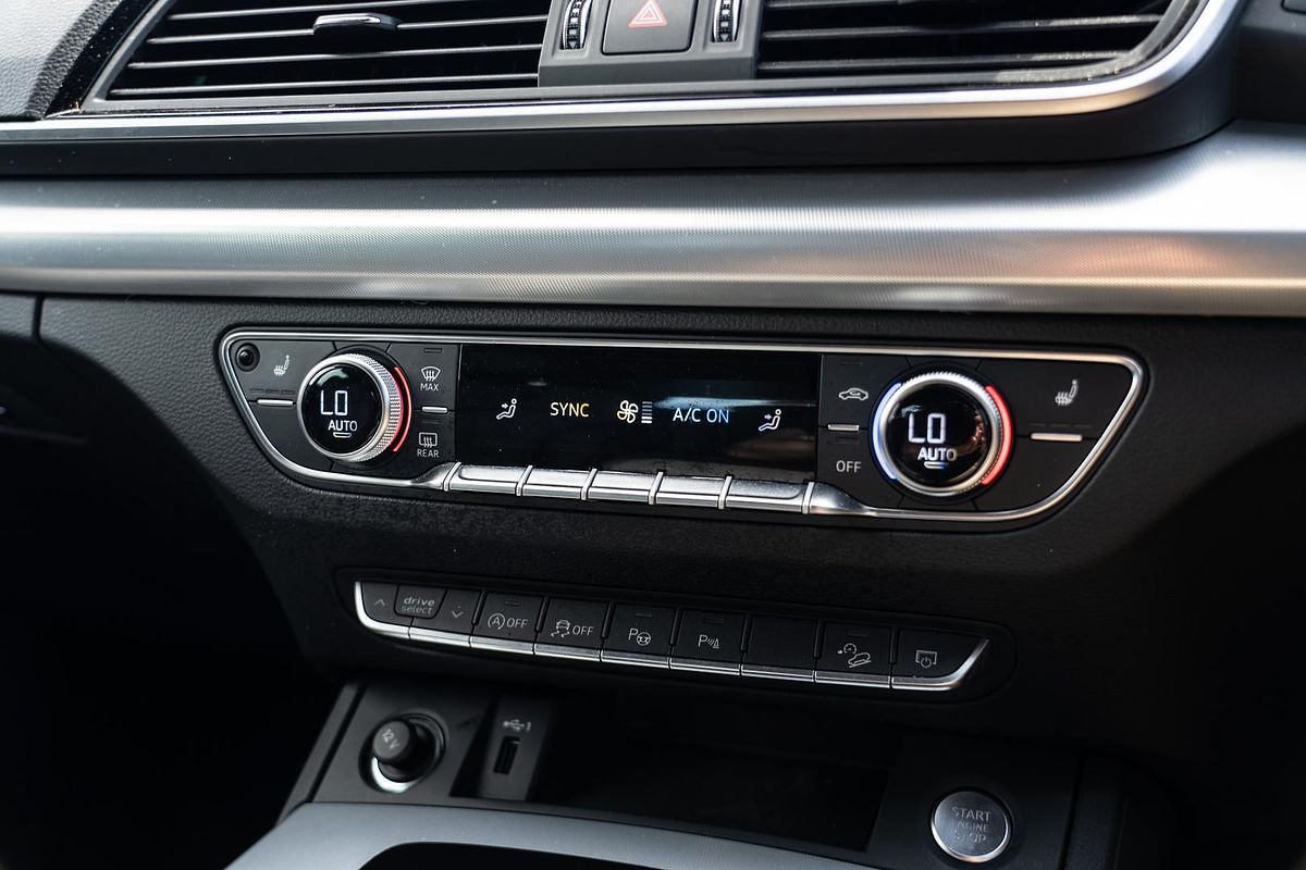 2024 Audi Q5 40 TDI Sport FY