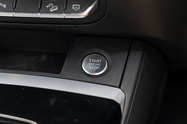 2024 Audi Q5 40 TDI Sport FY