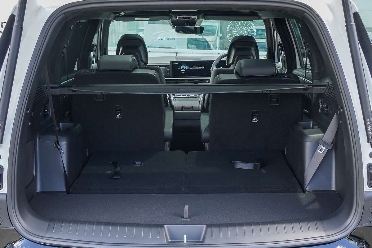 2025 Hyundai Santa Fe Hybrid Calligraphy MX5.V1