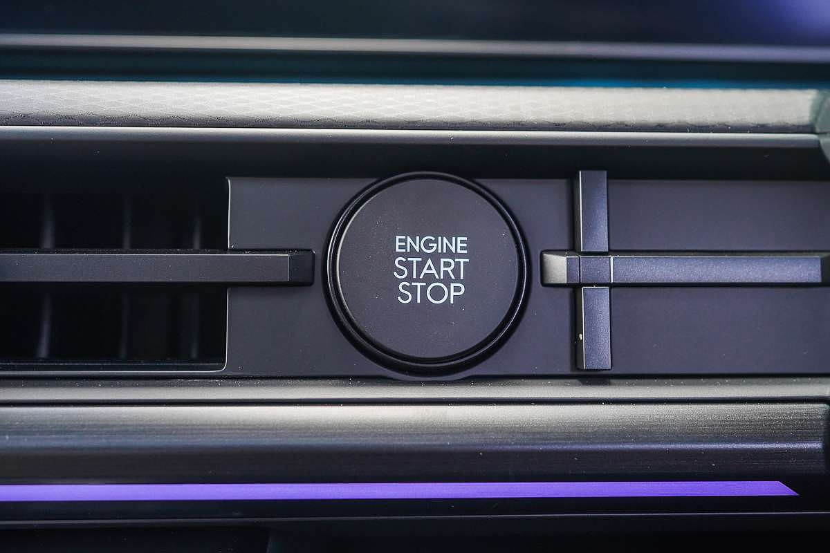 2025 Hyundai Santa Fe Hybrid Calligraphy MX5.V1