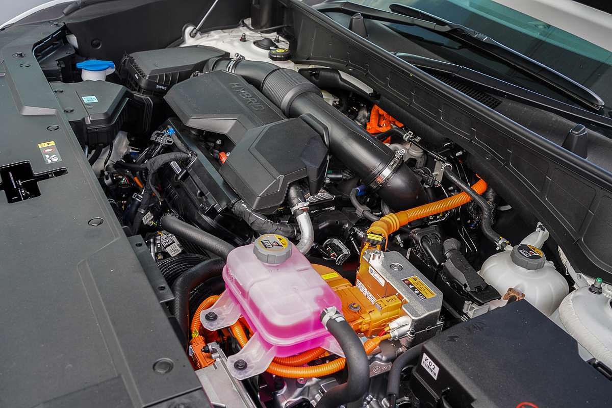 2025 Hyundai Santa Fe Hybrid Calligraphy MX5.V1