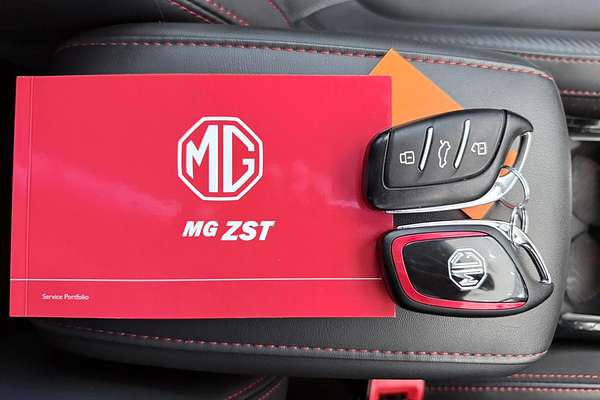 2024 MG ZST Excite