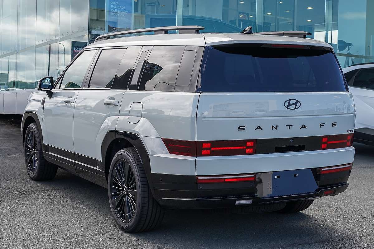 2025 Hyundai Santa Fe Hybrid Calligraphy MX5.V2
