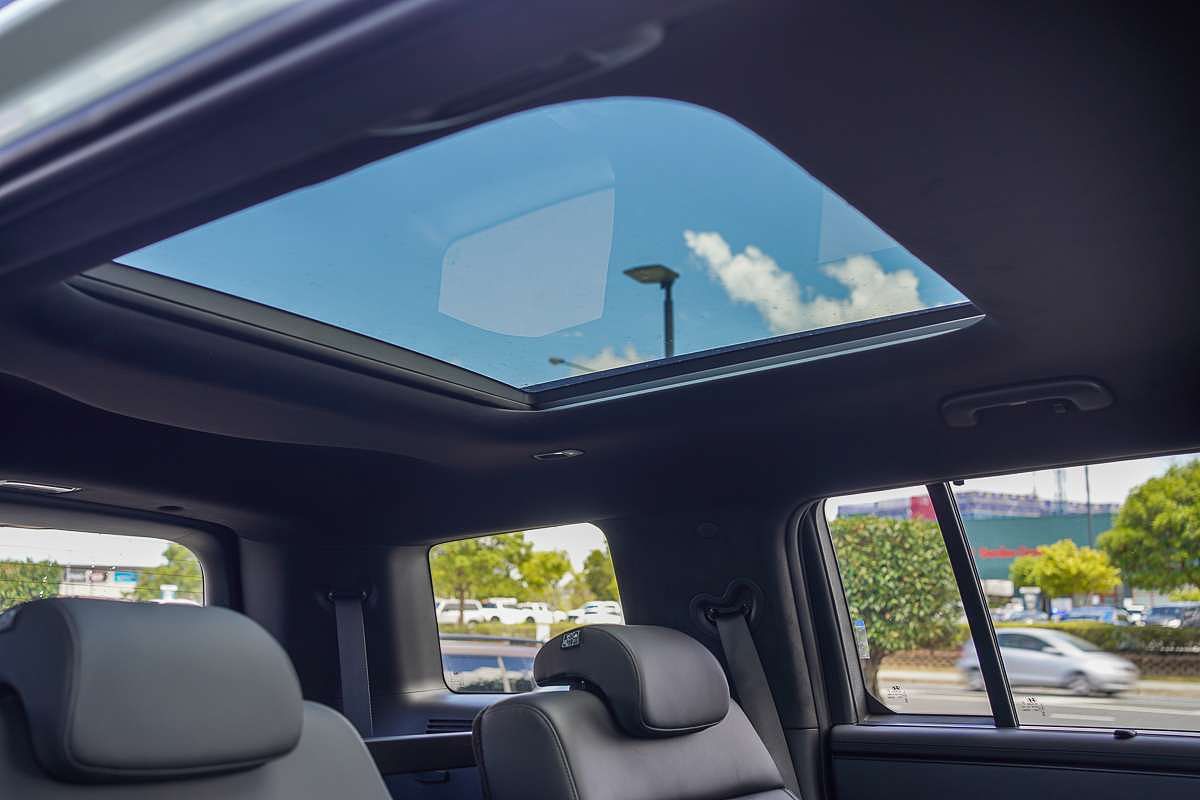 2025 Hyundai Santa Fe Hybrid Calligraphy MX5.V2