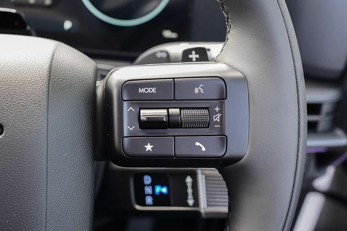 2025 Hyundai Santa Fe Hybrid Calligraphy MX5.V2