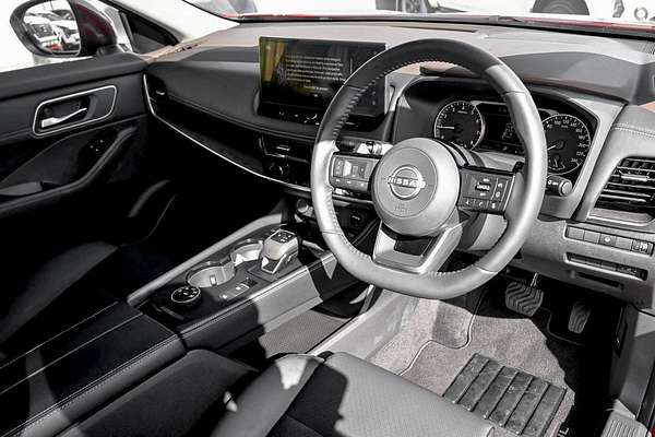 2025 Nissan X-TRAIL ST-L T33