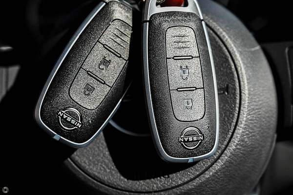 2025 Nissan X-TRAIL ST-L T33