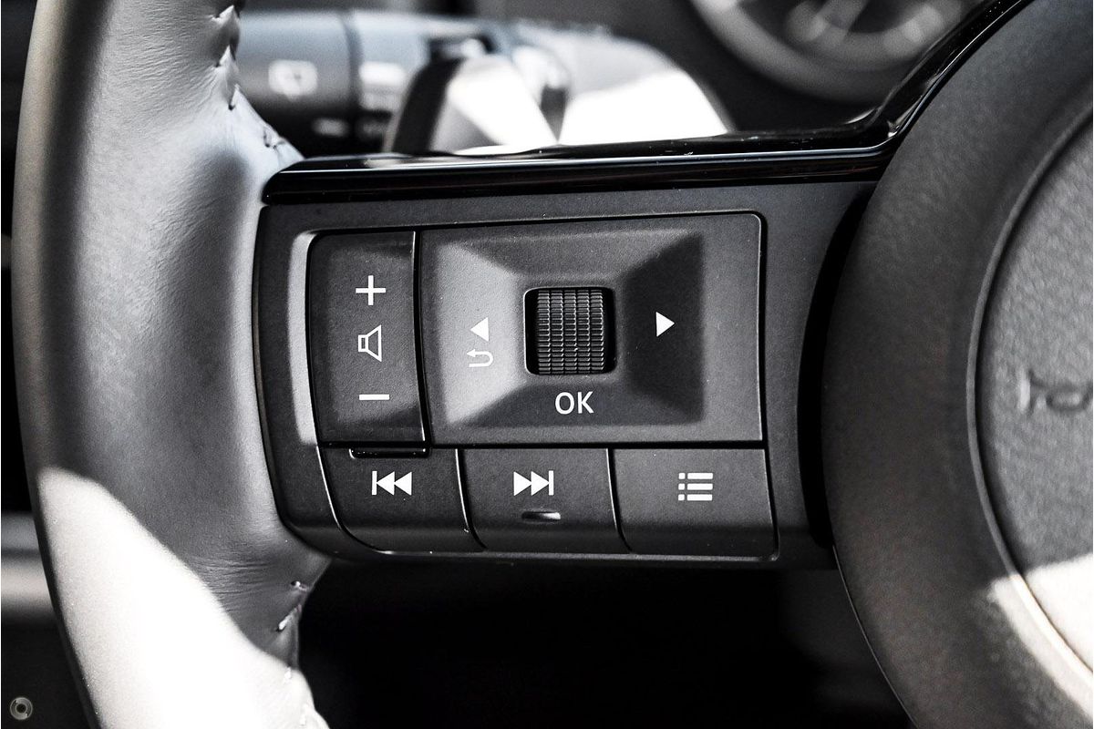 2025 Nissan X-TRAIL ST-L T33