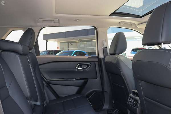 2025 Nissan X-TRAIL Ti T33