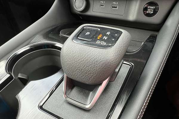 2025 Nissan X-TRAIL ST-L T33