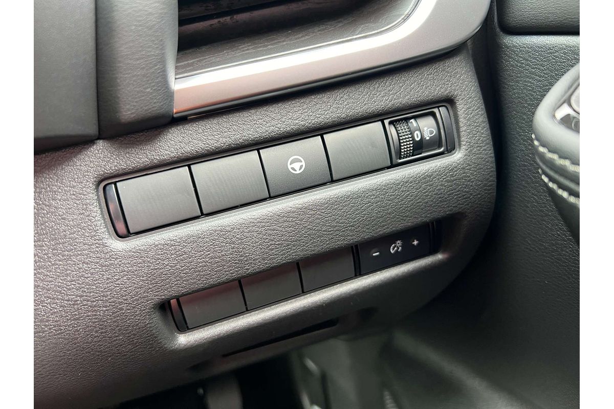 2025 Nissan X-TRAIL ST-L T33