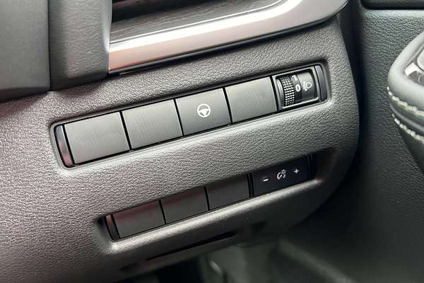 2025 Nissan X-TRAIL ST-L T33