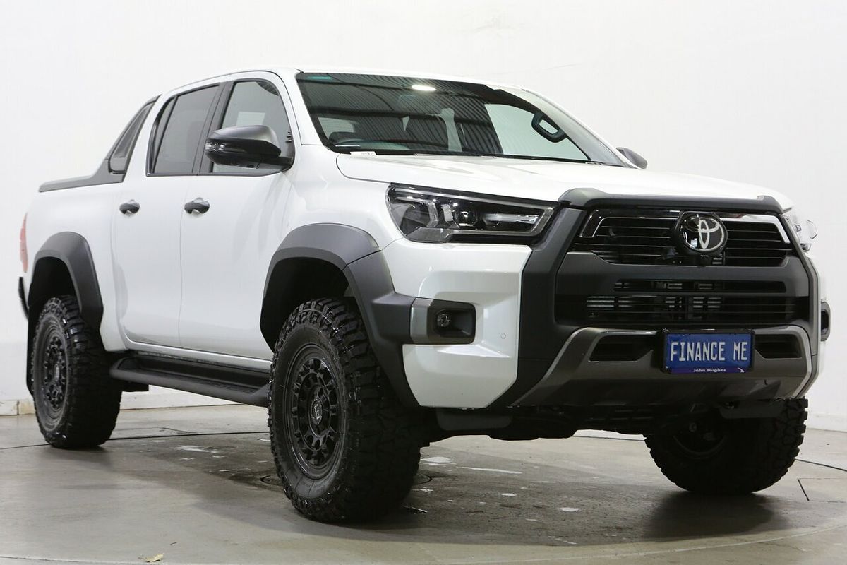 2025 Toyota Hilux Rogue 48V GUN126R 4X4