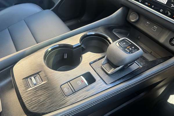 2024 Nissan X-TRAIL ST-L T33