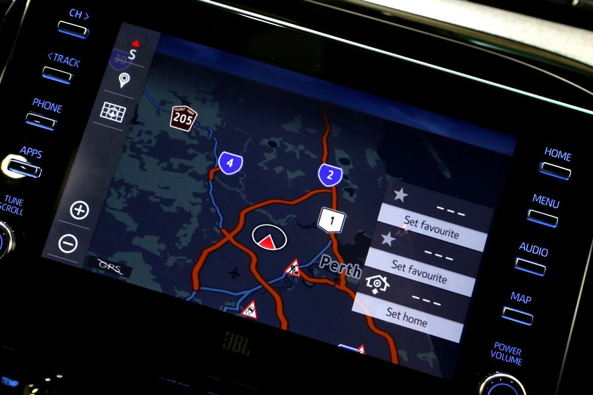 2025 Toyota Hilux Rogue 48V GUN126R 4X4