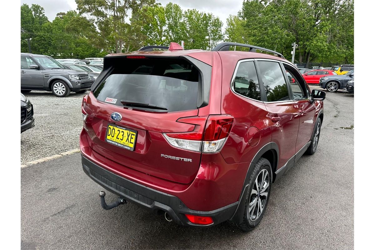 2019 Subaru Forester 2.5i Premium S5