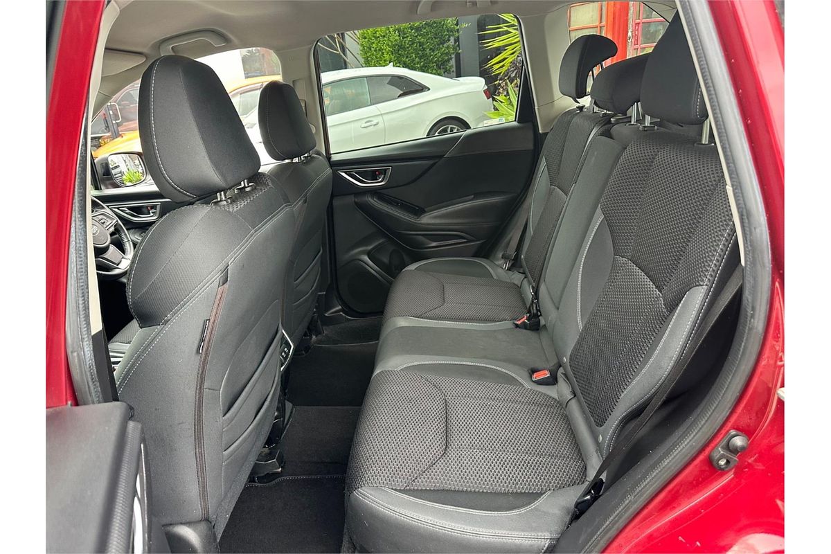 2019 Subaru Forester 2.5i Premium S5