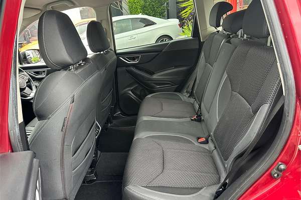 2019 Subaru Forester 2.5i Premium S5