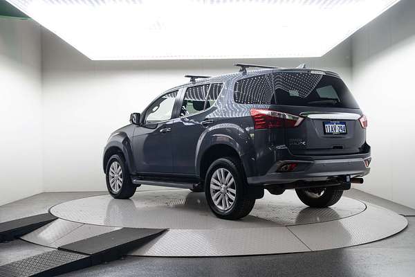 2017 Isuzu MU-X LS-U