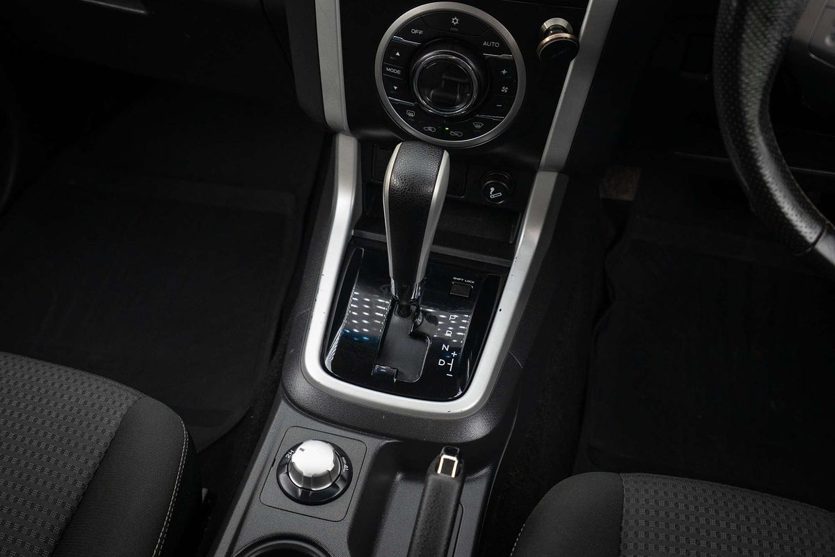 2017 Isuzu MU-X LS-U