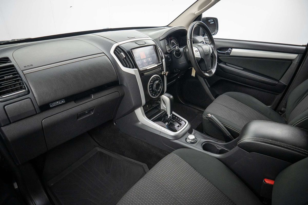 2017 Isuzu MU-X LS-U