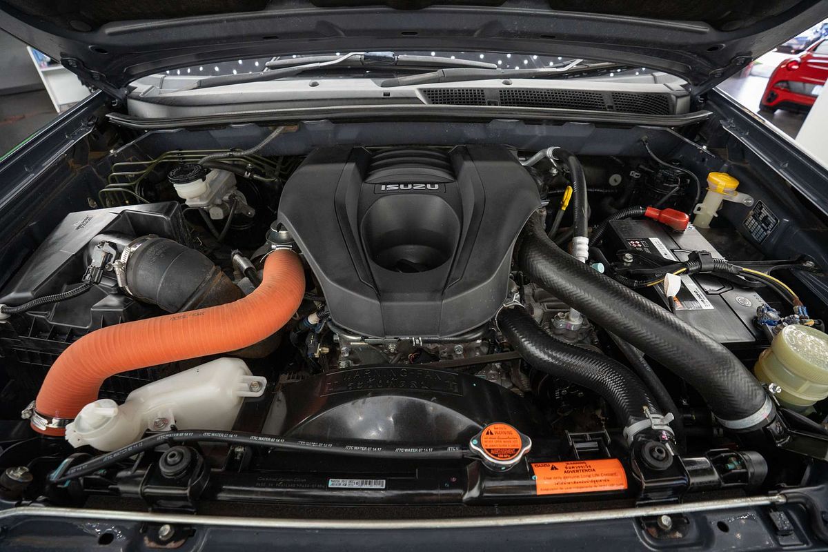 2017 Isuzu MU-X LS-U