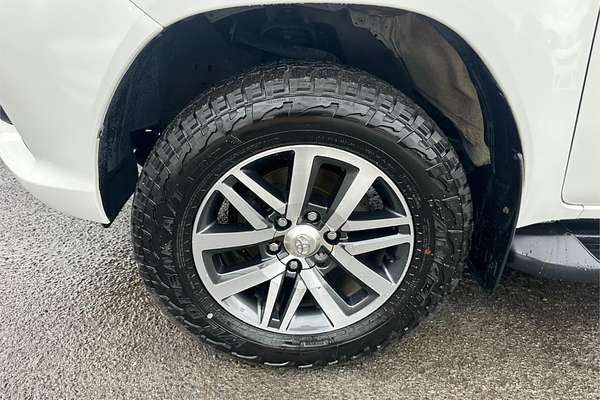 2016 Toyota Hilux SR5 GUN126R 4X4