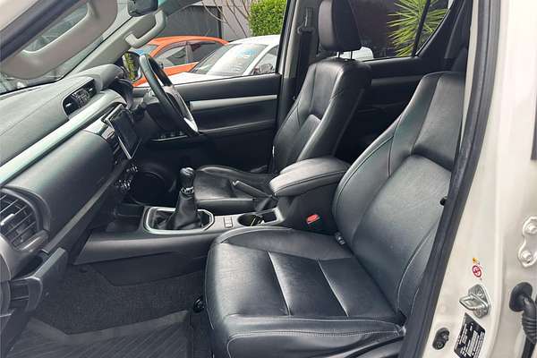 2016 Toyota Hilux SR5 GUN126R 4X4