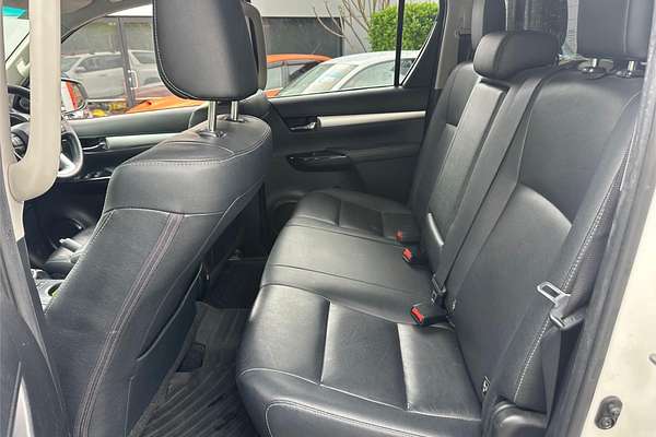 2016 Toyota Hilux SR5 GUN126R 4X4