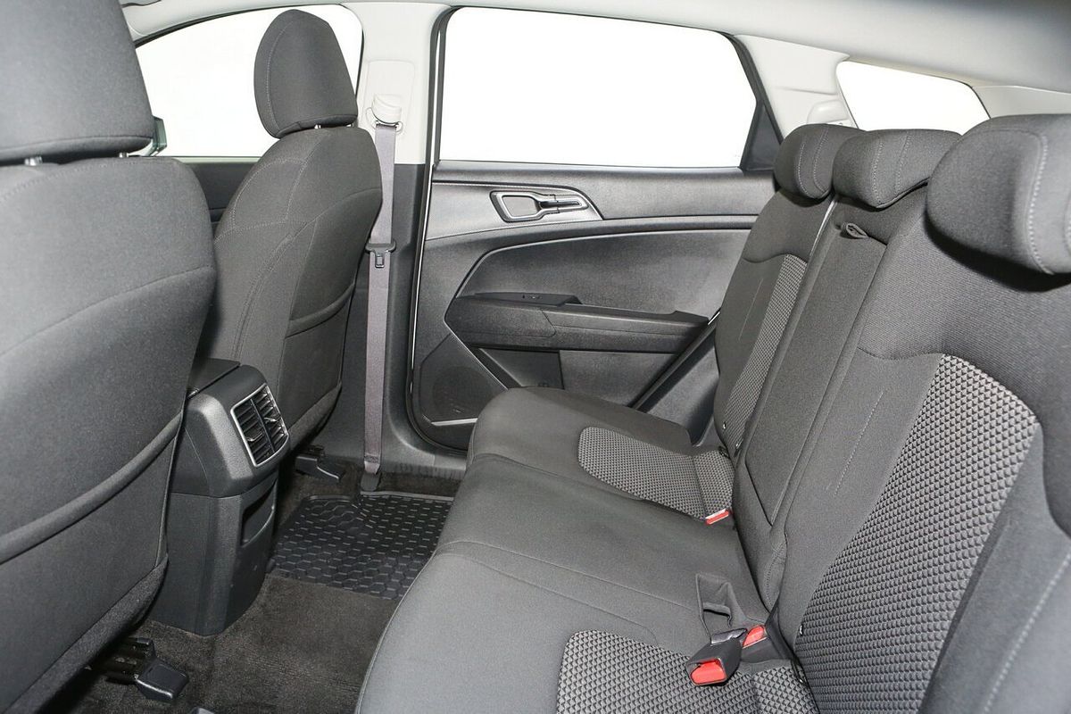 2024 Kia Sportage S NQ5