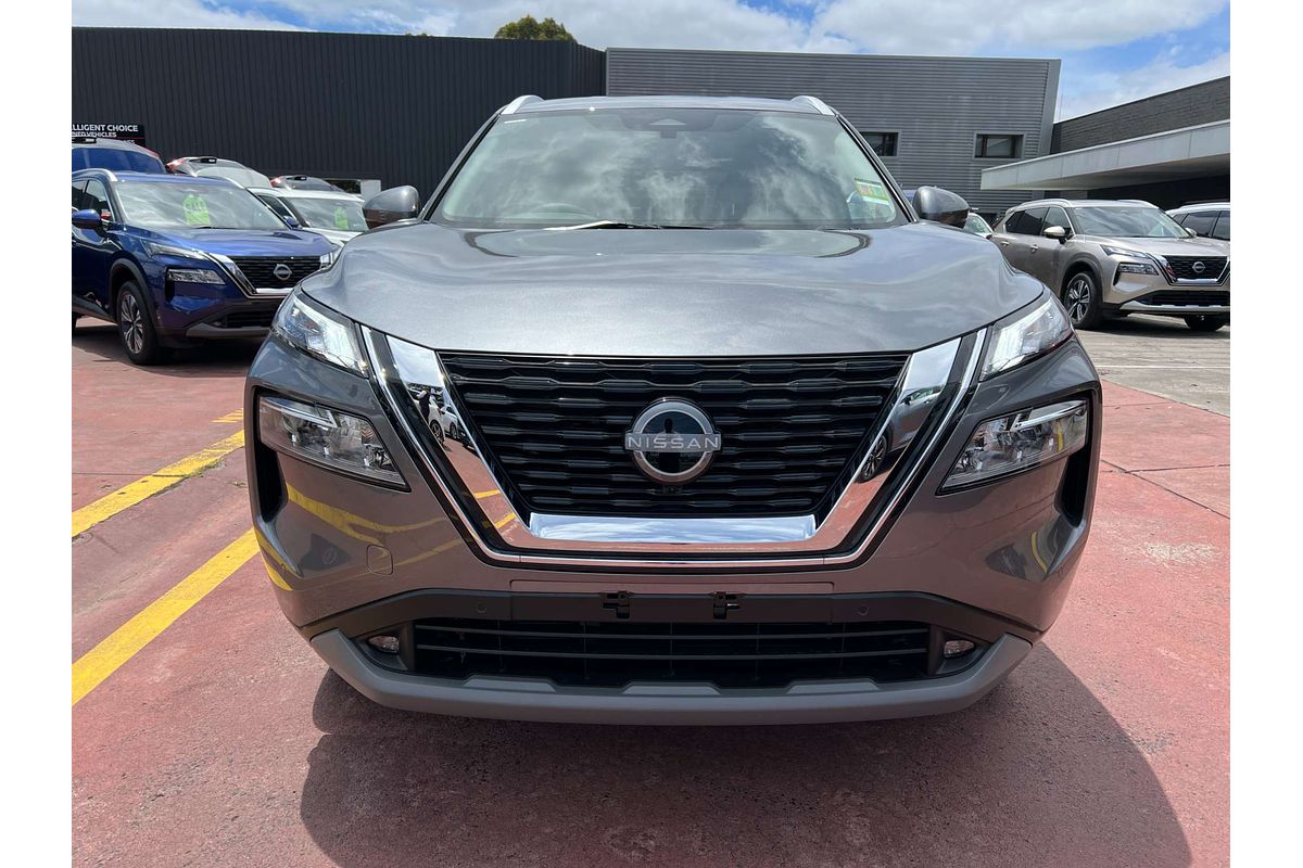 2025 Nissan X-TRAIL ST-L T33
