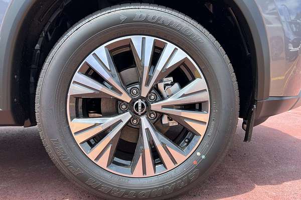 2025 Nissan X-TRAIL ST-L T33