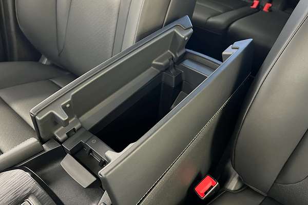 2025 Nissan X-TRAIL ST-L T33