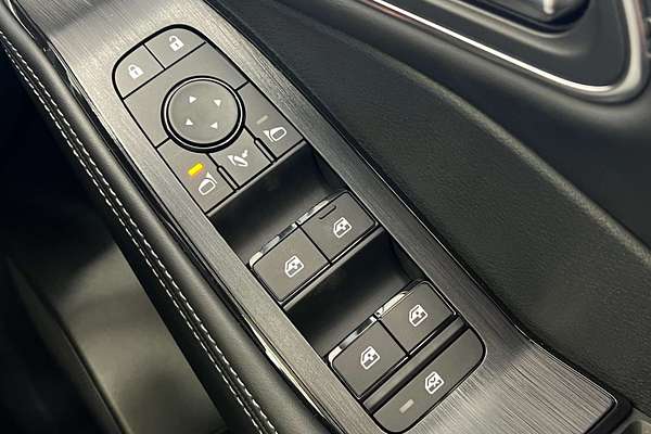 2025 Nissan X-TRAIL ST-L T33