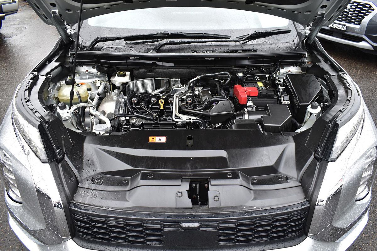 2023 Mitsubishi Outlander ES ZM