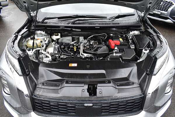 2023 Mitsubishi Outlander ES ZM