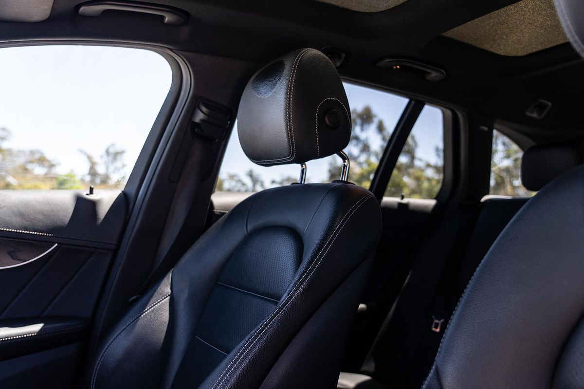 2019 Mercedes-Benz C-Class C200 S205