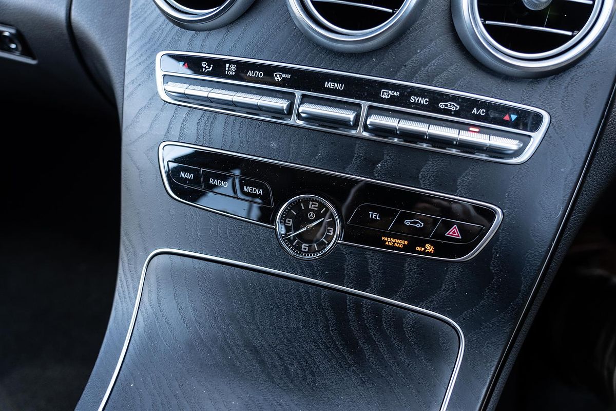 2019 Mercedes-Benz C-Class C200 S205