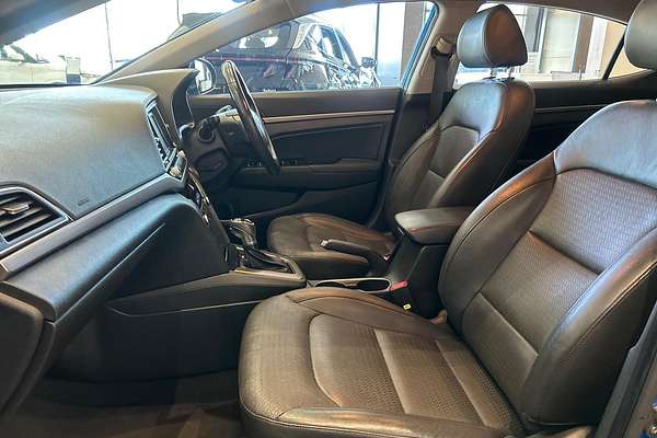 2016 Hyundai Elantra Elite AD